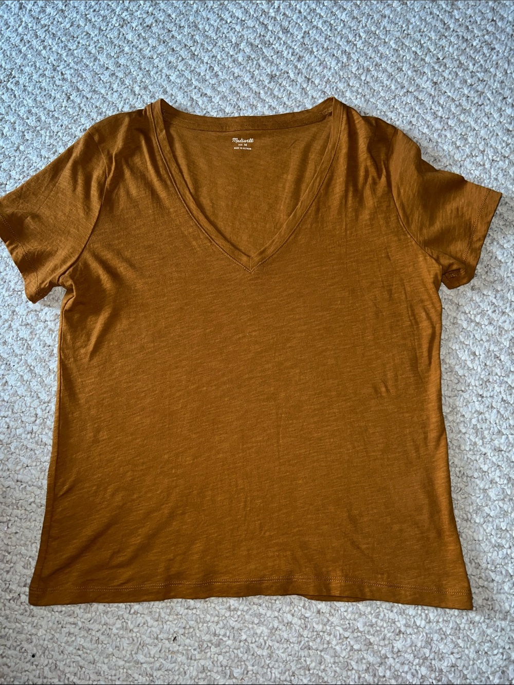Madewell Short Sleeve V-Neck Tee in Warm Mustard